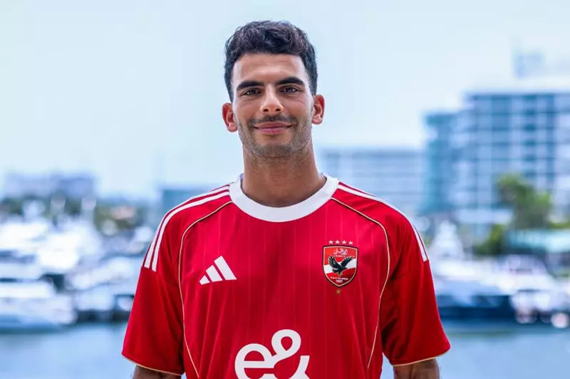 زيزو يشارك في أول اختبار له مع الأهلي أمام باتشوكا استعدادًا لكأس العالم زيزو يشارك في أول اختبار له مع الأهلي أمام باتشوكا استعدادًا لكأس العالم