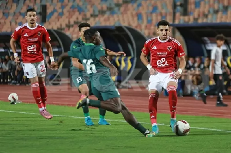 الاتحاد يعلن اعتراضه على حكم مباراته مع الأهلي الاتحاد يعلن اعتراضه على حكم مباراته مع الأهلي
