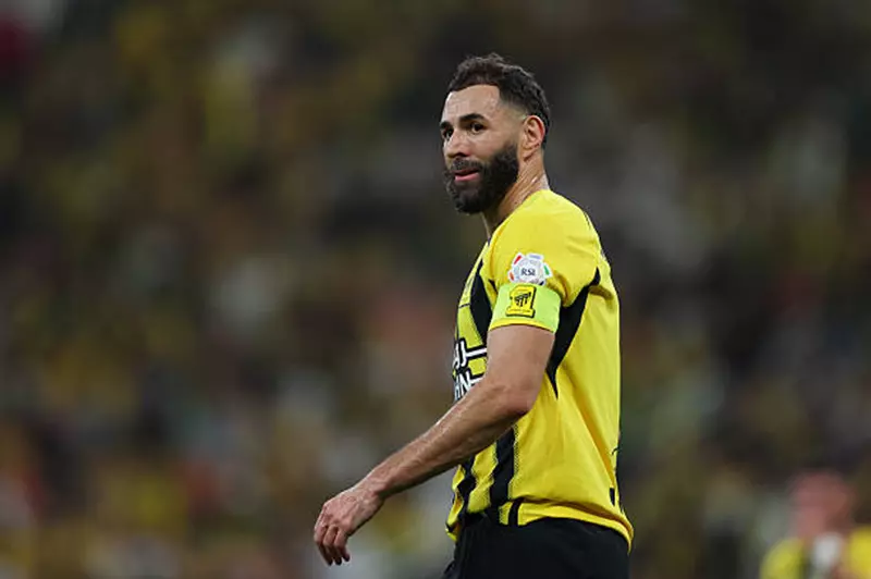 تشكيل الشرطة والاتحاد في نخبة آسيا تشكيل الشرطة والاتحاد في نخبة آسيا
