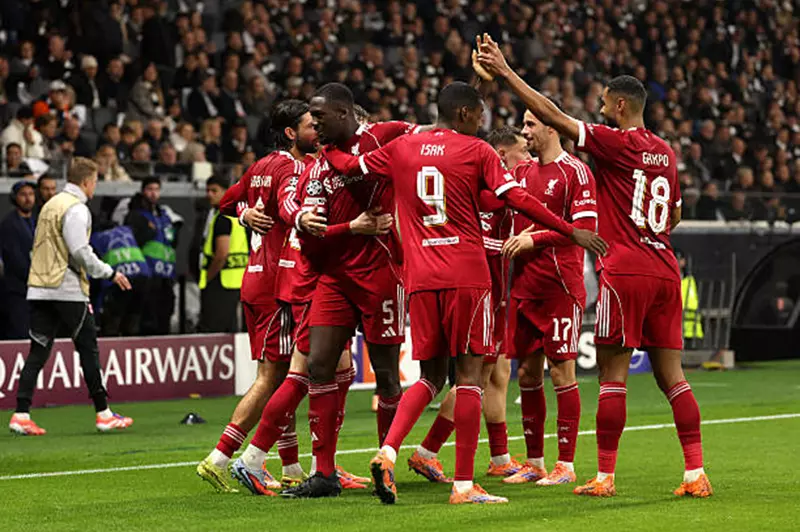 ليفربول يقيم مهرجان أهداف في فرانكفورت ليفربول يقيم مهرجان أهداف في فرانكفورت